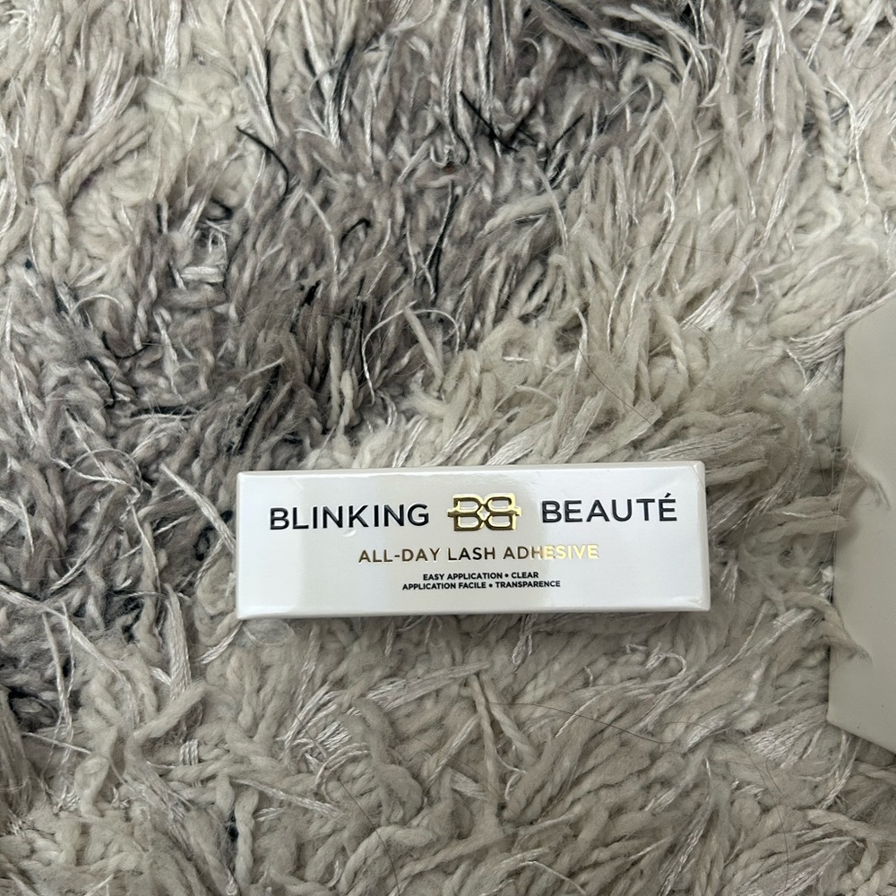 All-Day Lash Adhesive - Clear